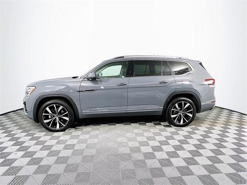 2025 Volkswagen Atlas 2.0T SEL Premium R-Line