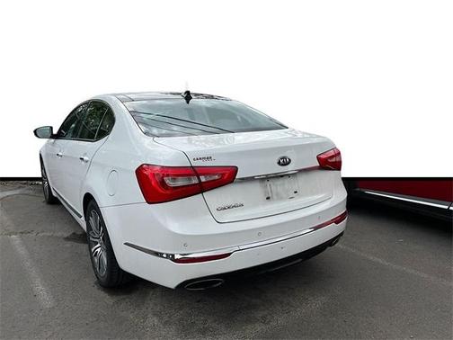 2015 Kia Cadenza Premium