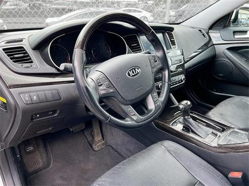 2015 Kia Cadenza Premium