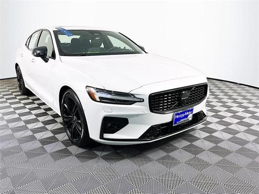 2023 Volvo S60 ULTIMATE