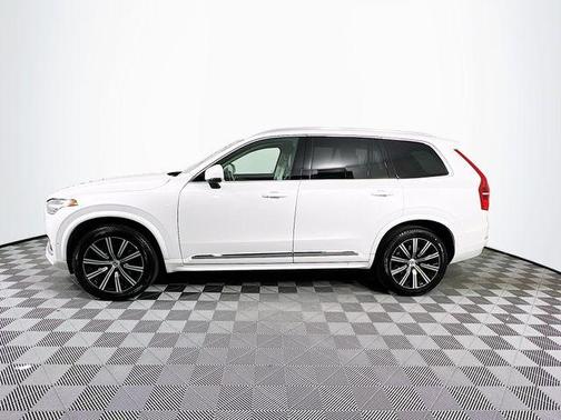 2025 Volvo XC90 B6 Plus 7-Seater