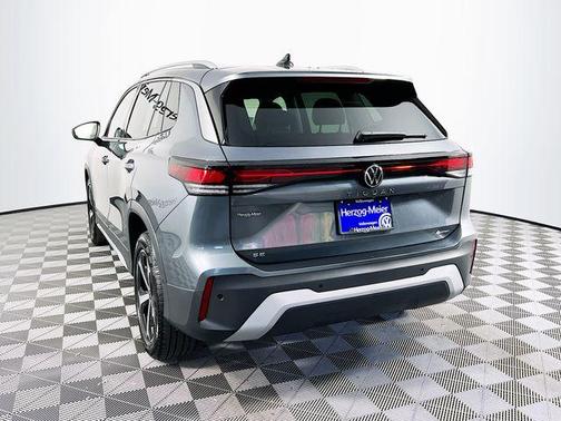2025 Volkswagen Tiguan 2.0T SE