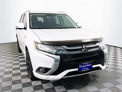 2018 Mitsubishi Outlander PHEV SEL