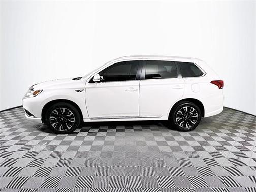 2018 Mitsubishi Outlander PHEV SEL