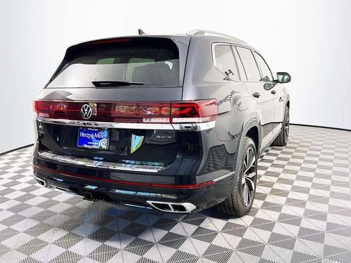2025 Volkswagen Atlas 2.0T SEL Premium R-Line