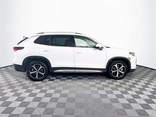 2025 Volkswagen Tiguan 2.0T SE