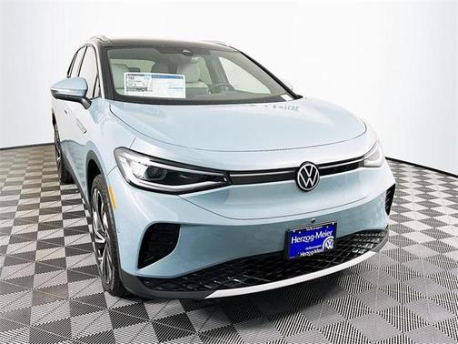 2025 Volkswagen ID.4 Pro S Plus
