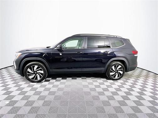 2025 Volkswagen Atlas 2.0T SE