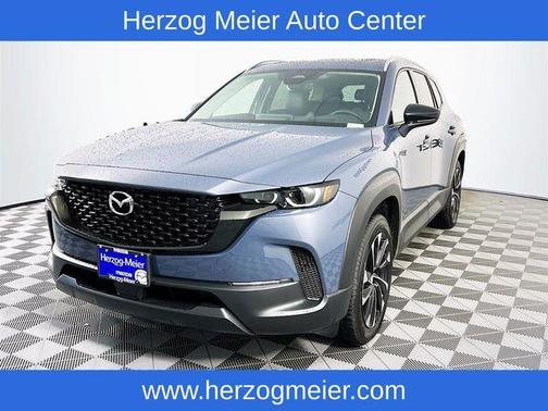 2025 Mazda CX-50 PLUS