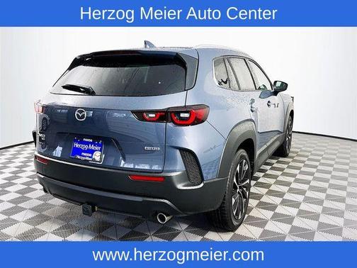 2025 Mazda CX-50 PLUS