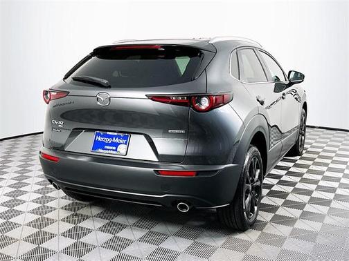 2025 Mazda CX-30 SE
