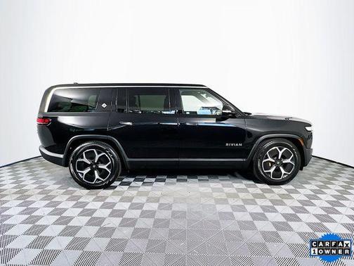 2023 Rivian R1S Adventure Quad Motor Large Pack
