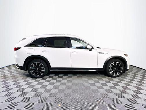 2024 Mazda CX-90 PHEV Premium