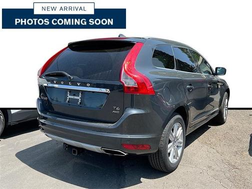 2016 Volvo XC60 T6 Drive-E Platinum