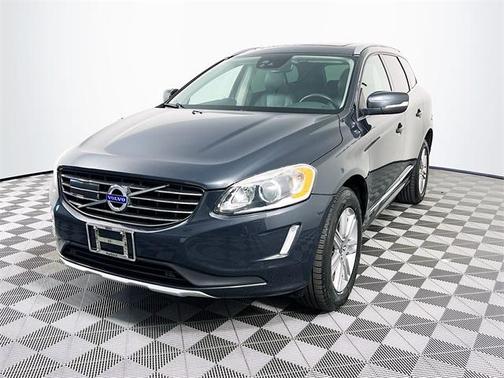 2016 Volvo XC60 T6 Drive-E Platinum
