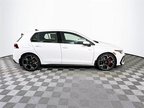 2025 Volkswagen Golf GTI 2.0T Autobahn