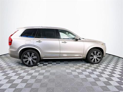 2025 Volvo XC90 Plug-In Hybrid T8 Ultra 6-Seater