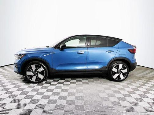 2022 Volvo C40 Recharge Pure Electric P8 Ultimate