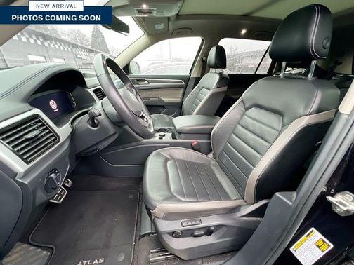 2022 Volkswagen Atlas 3.6L SEL Premium R-Line