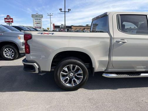 Summit White 2026 Chevrolet Silverado 1500 RST
