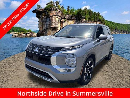2022 Mitsubishi Outlander SE
