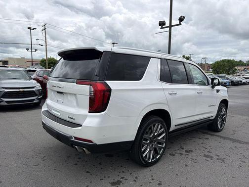 White Frost Tricoat 2025 GMC Yukon Denali Ultimate