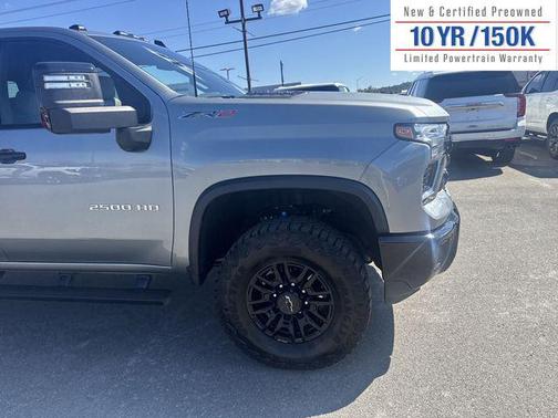 2025 Chevrolet Silverado 2500 4WD Crew Cab Standard Bed ZR2