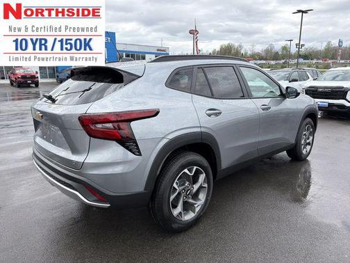 Sterling Gray Metallic 2026 Chevrolet Trax LT