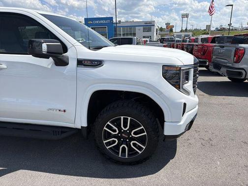 Summit White 2026 GMC Sierra 1500 AT4