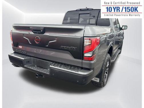 2024 Nissan Titan PRO-4X