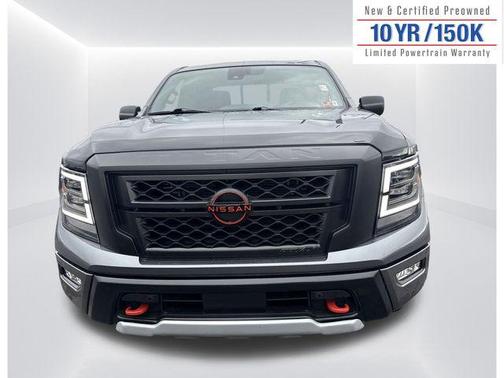 2024 Nissan Titan PRO-4X