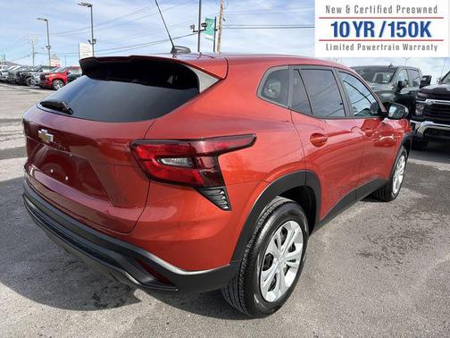 2024 Chevrolet Trax LS