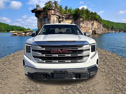 2022 GMC Sierra 1500 SLE