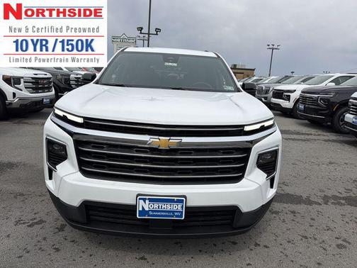 Summit White 2026 Chevrolet Traverse LT