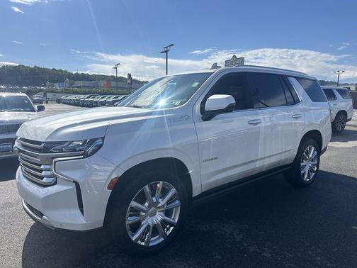 Iridescent Pearl Tricoat 2021 Chevrolet Tahoe 4WD High Country