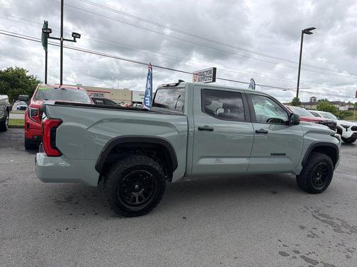 Lunar 2025 Toyota Tundra SR5