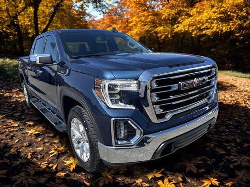 2022 GMC Sierra 1500 SLT