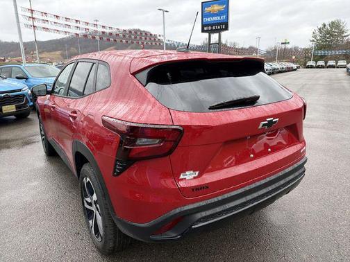 Apex Red 2026 Chevrolet Trax FWD 1RS