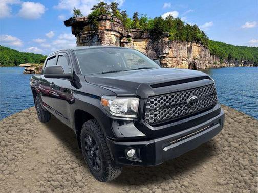 2020 Toyota Tundra SR5