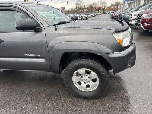 2014 Toyota Tacoma Base