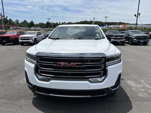 Summit White 2023 GMC Acadia AWD AT4