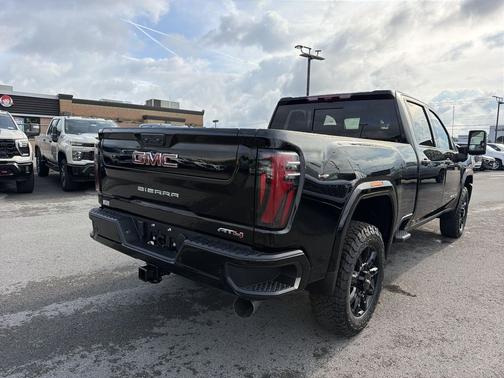 Onyx Black 2026 GMC Sierra 2500 AT4