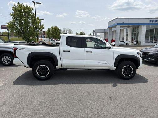 Ice 2025 Toyota Tacoma TRD Off-Road
