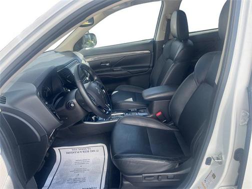 2020 Mitsubishi Outlander SEL