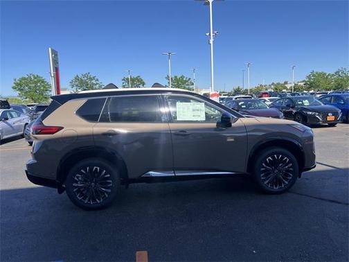 2025 Nissan Rogue Platinum