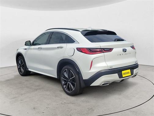 2025 INFINITI QX55 ESSENTIAL
