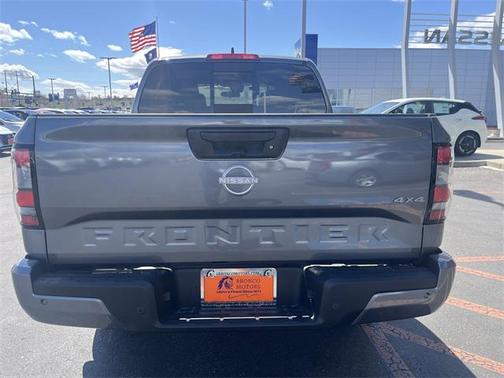 2025 Nissan Frontier SV