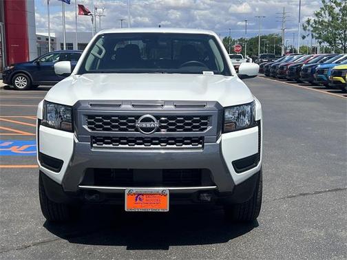 2025 Nissan Frontier SV