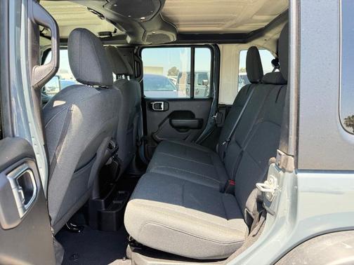 Anvil Clearcoat 2025 Jeep Wrangler 4xe Sport
