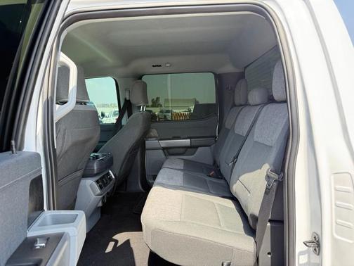 Oxford White 2023 Ford F-150 Lightning XLT